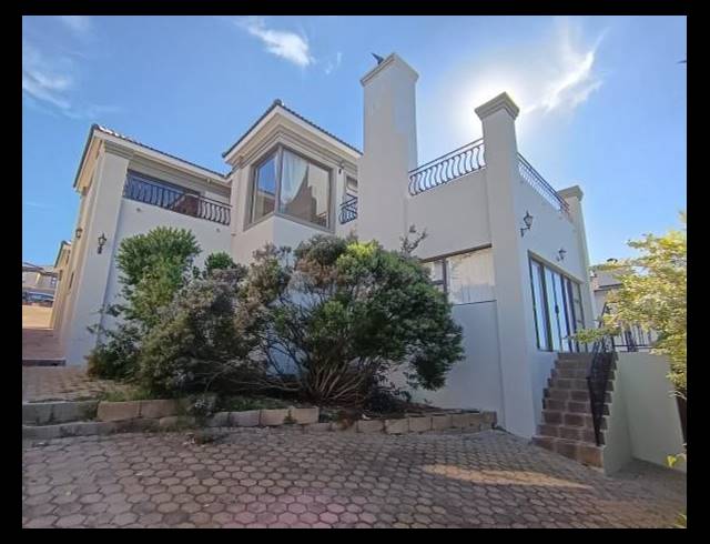 3 BEDROOM HOUSE FOR SALE IN MONTE CHRISTO